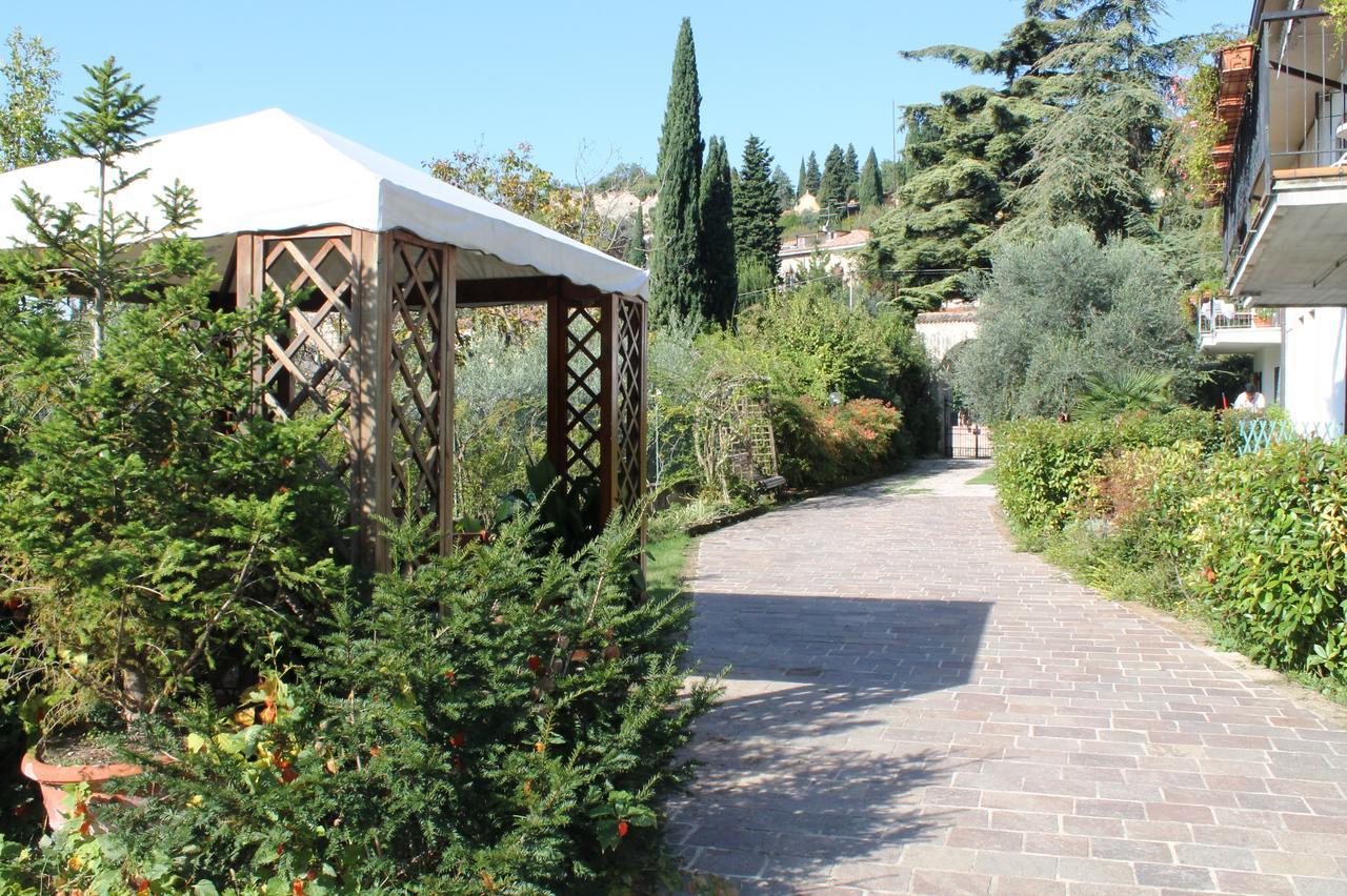 Residenza Fontana Del Ferro Hotel Verona Exterior photo